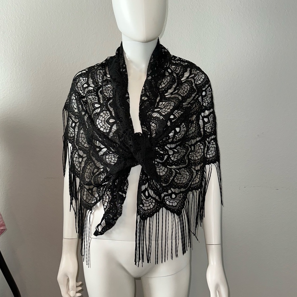 BECCA *Malay* black crochet lace fringe coverup skirt sarong shawl headwrap - Picture 4 of 7